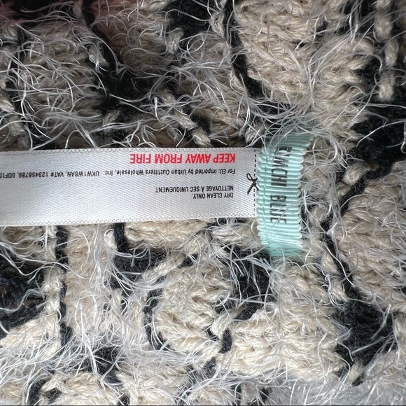 Infinity scarf - Picture 3 of 5